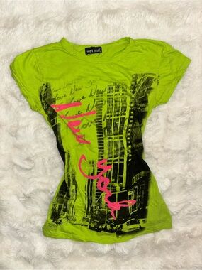 Wet Seal Neon Green Tee with Hot Pink Script and Black Print